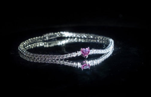 Lipari med rosa hjärta